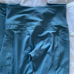 ZYIA size 4 leggings